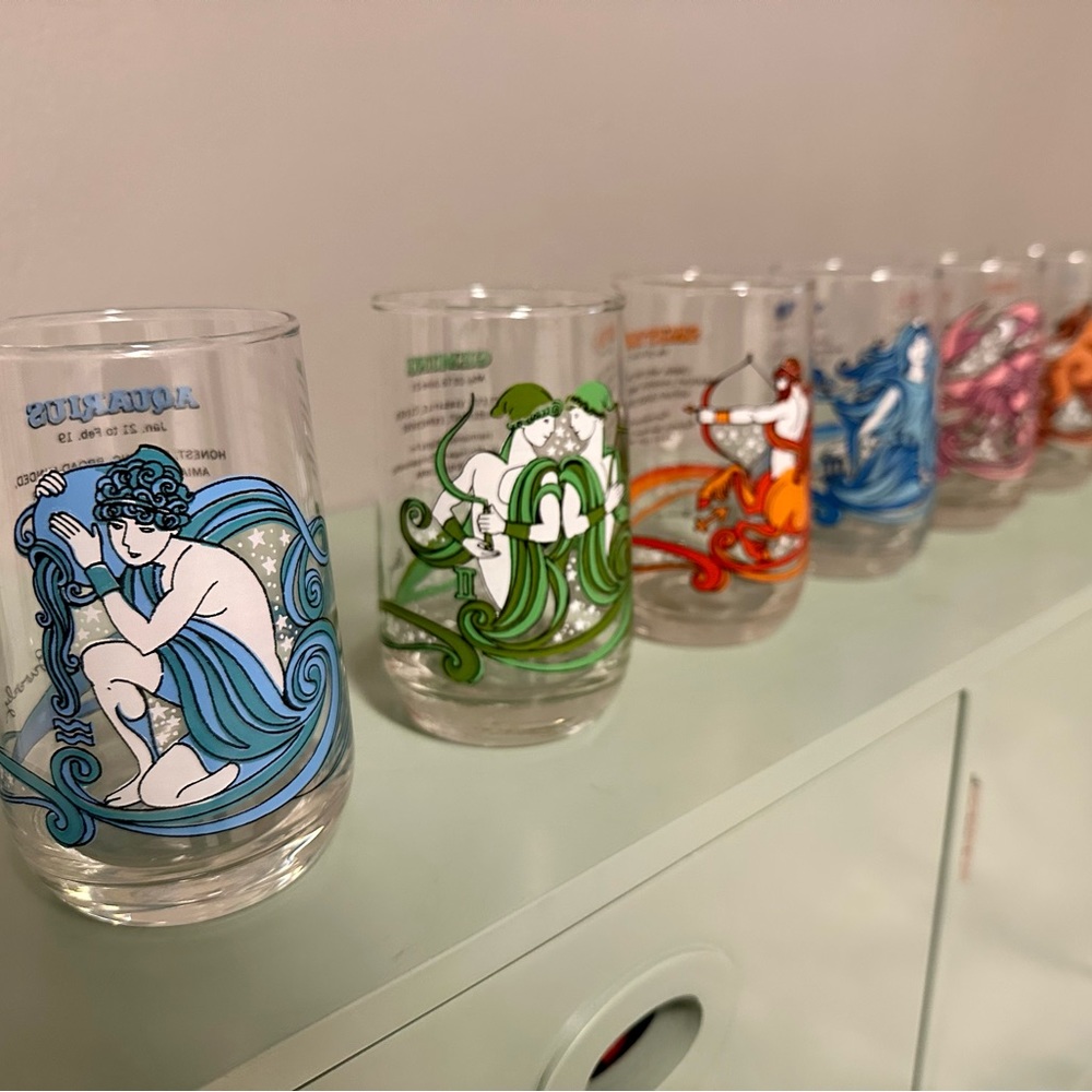 Vintage Horoscope 1970s Juice Glass- Set of 8